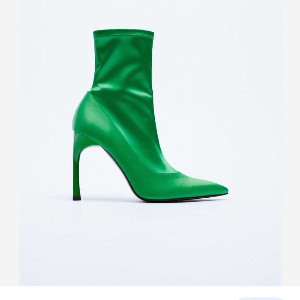 Zara fabric heel satin booty